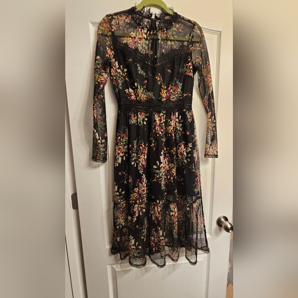 Forever 21 Black Floral Dress